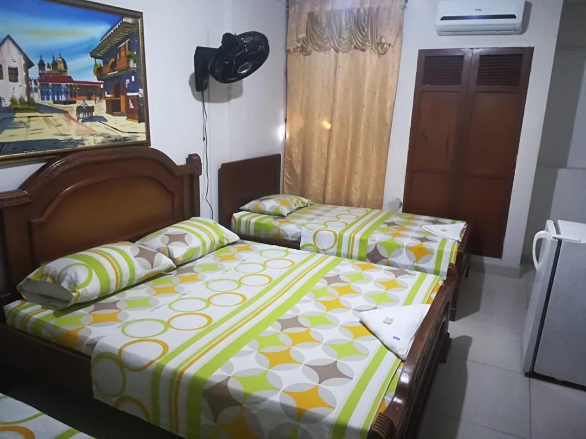 Hotel Granada Inn 巴兰基亚 外观 照片