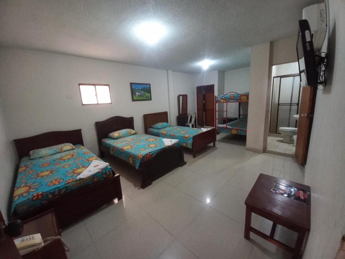 Hotel Granada Inn 巴兰基亚 外观 照片