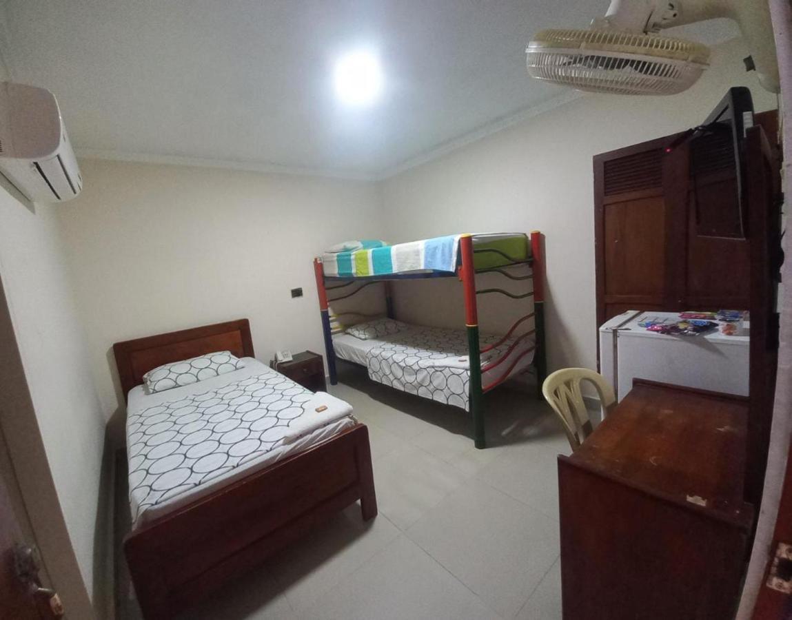 Hotel Granada Inn 巴兰基亚 外观 照片