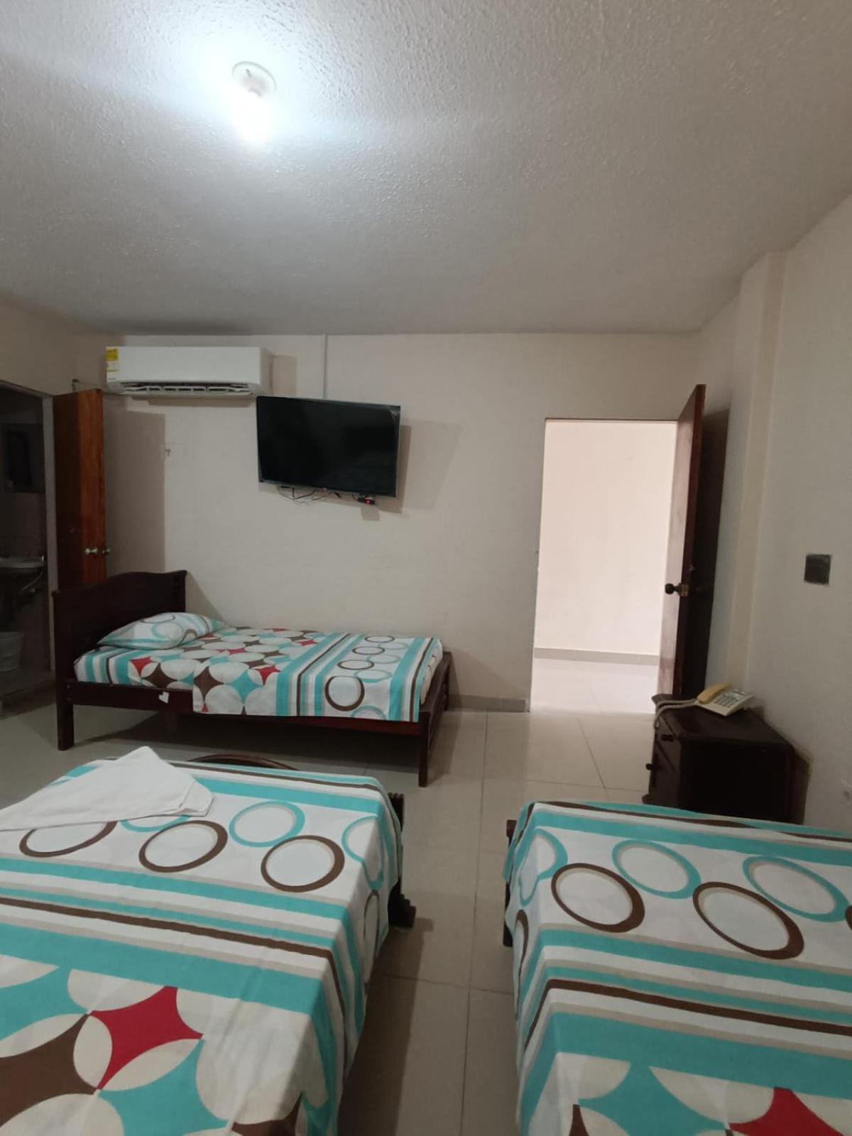 Hotel Granada Inn 巴兰基亚 外观 照片