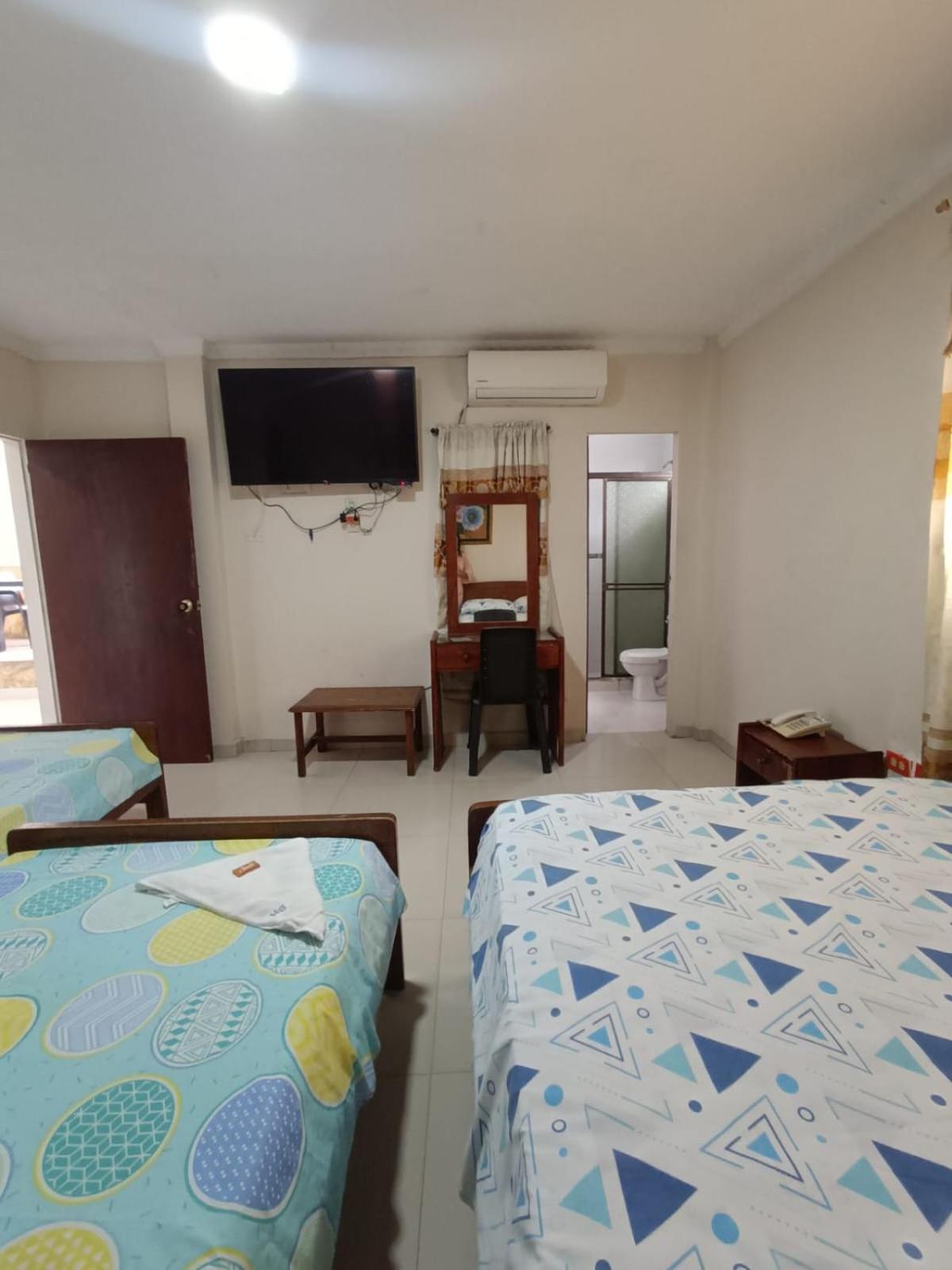 Hotel Granada Inn 巴兰基亚 外观 照片