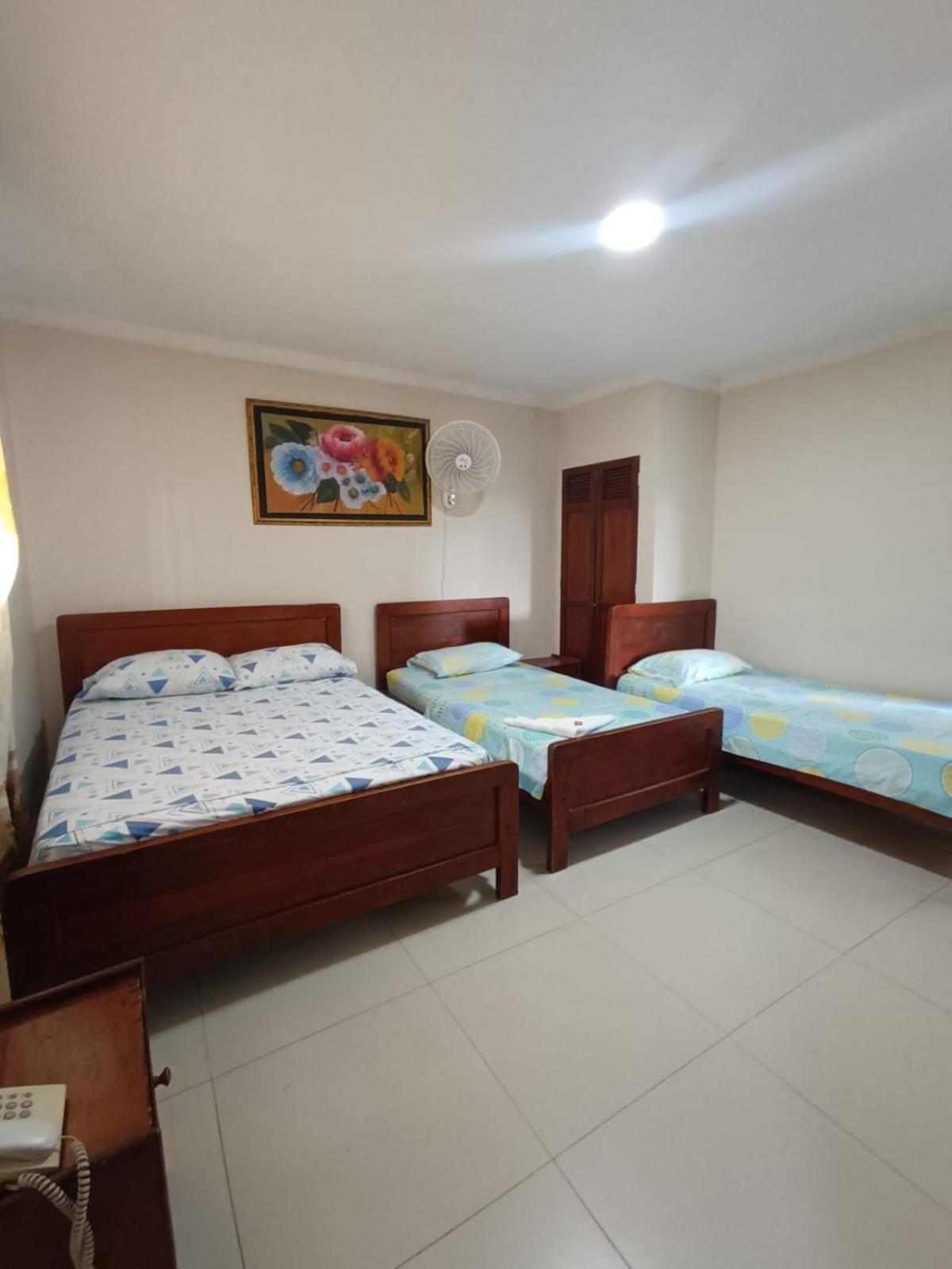 Hotel Granada Inn 巴兰基亚 外观 照片