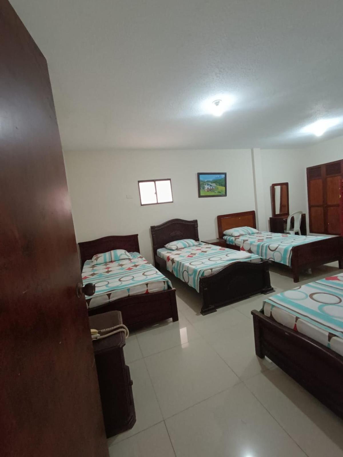 Hotel Granada Inn 巴兰基亚 外观 照片