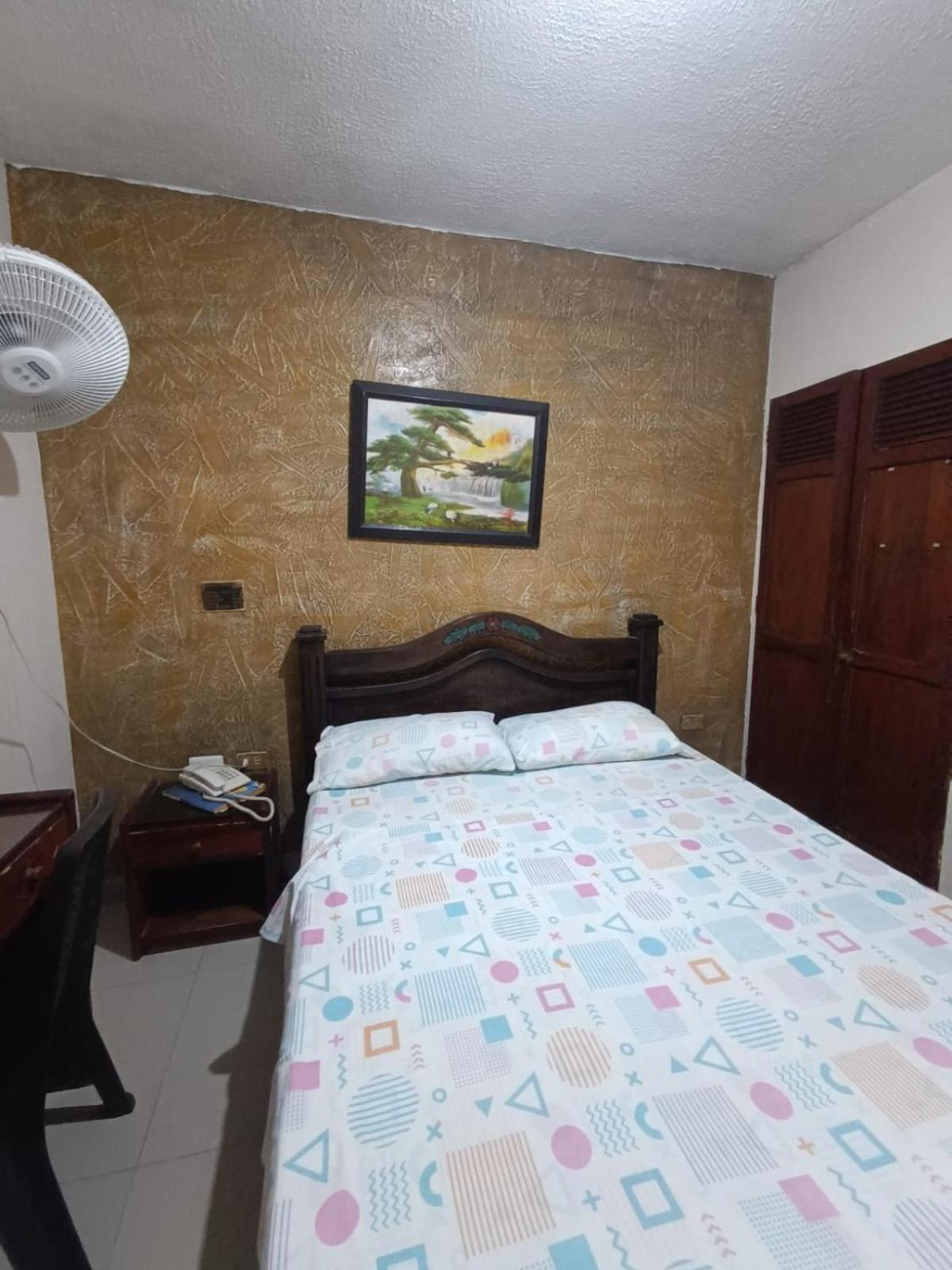 Hotel Granada Inn 巴兰基亚 外观 照片