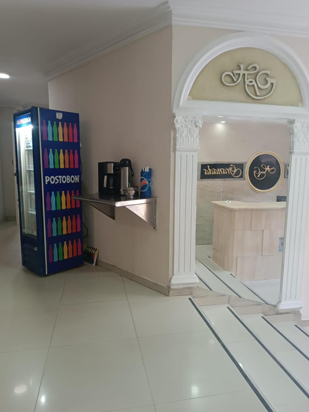 Hotel Granada Inn 巴兰基亚 外观 照片