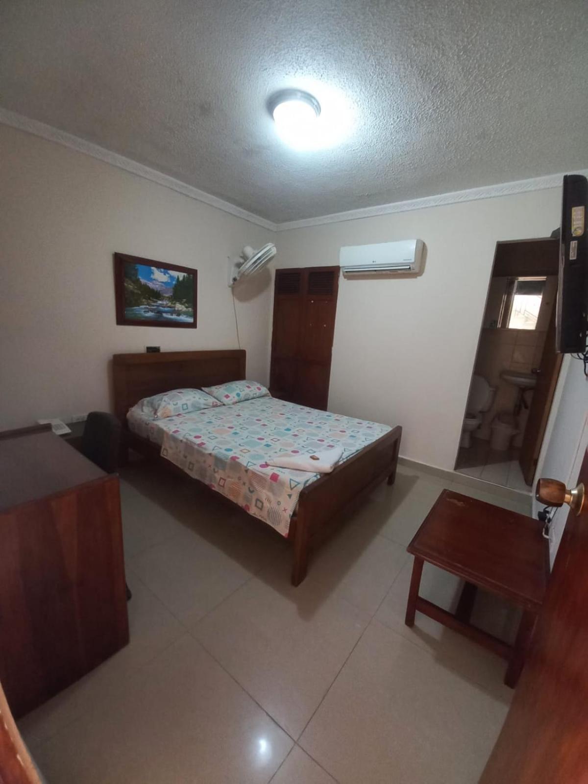 Hotel Granada Inn 巴兰基亚 外观 照片